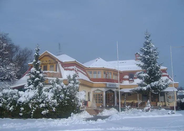 Alpokalja Panzio Etterem לינה וארוחת בוקר